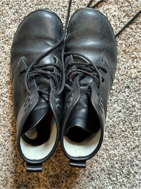 Vivo Barefoot Women's Black Lace-Up Leather Boots